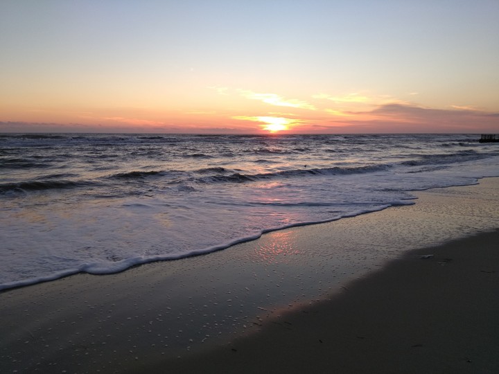 море