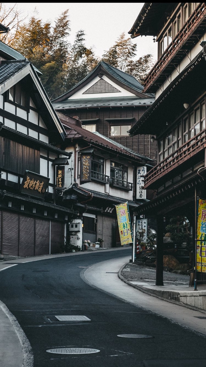 Tokyo 