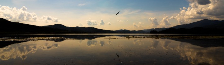 lake scenery