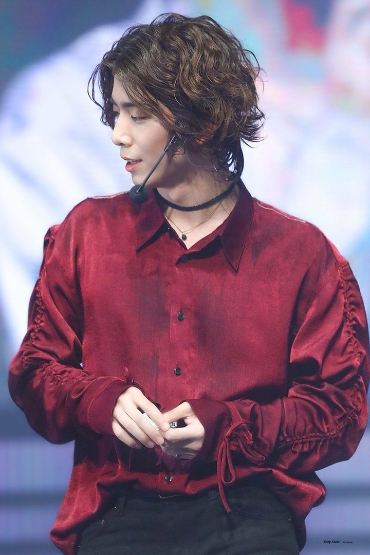 sf9