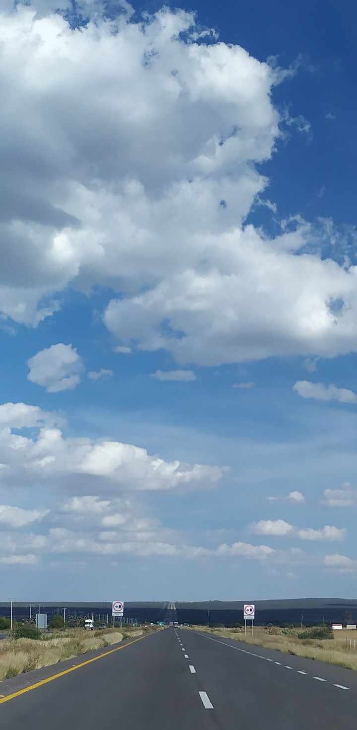 the differents tons of blue