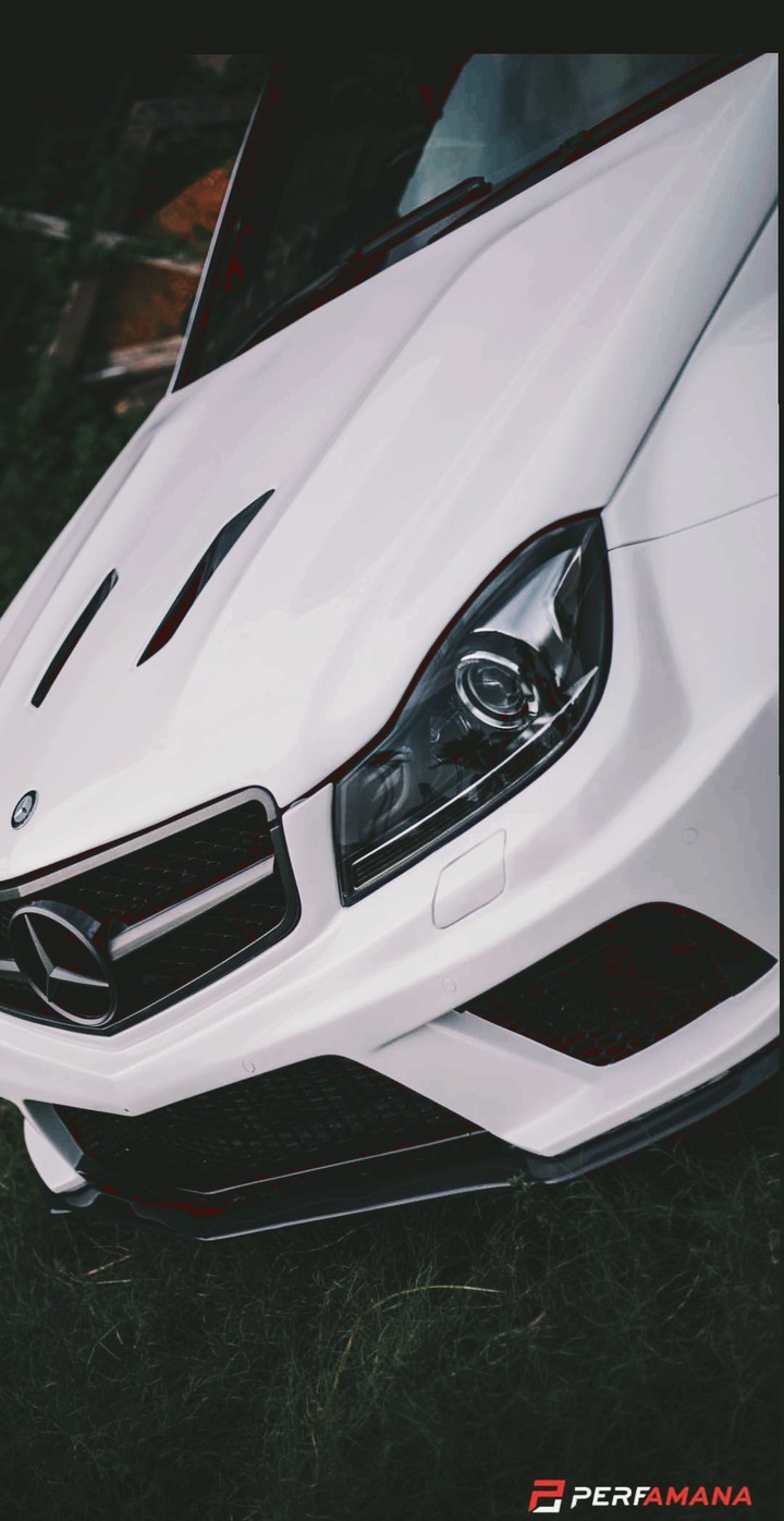 Mercedes Benz