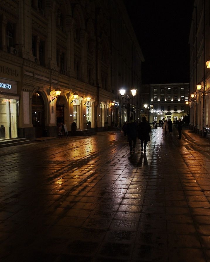 Streets in the night