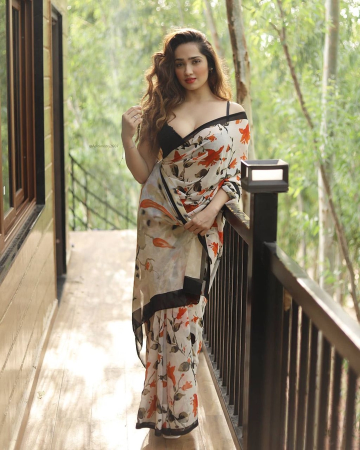 Sexy Indian Model Photoshoot