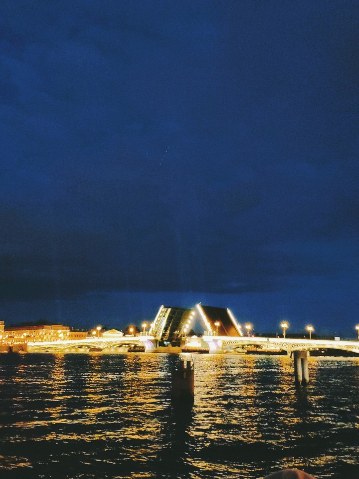 Saint-Petersburg