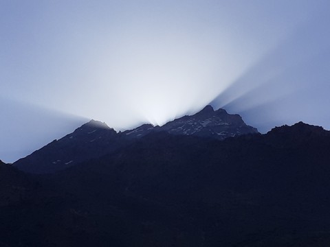 sun rises