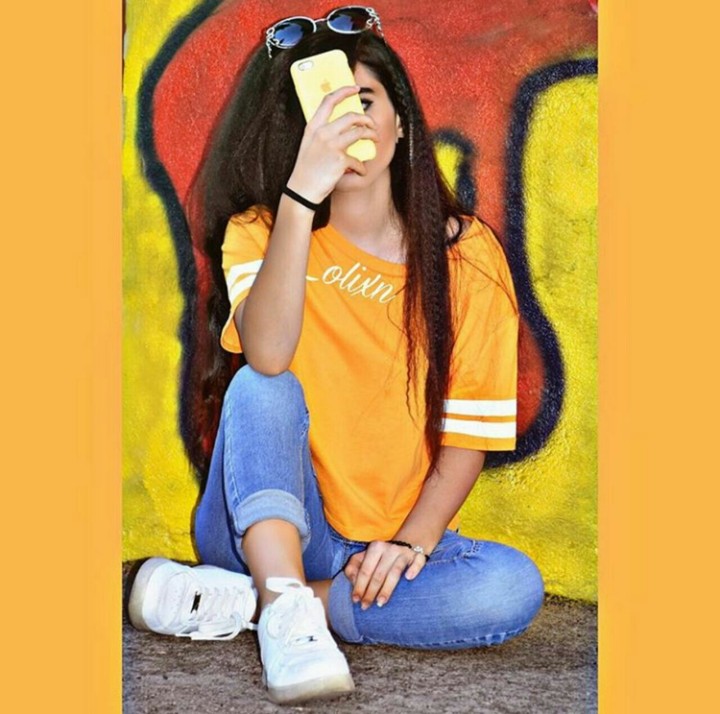 *Girl*