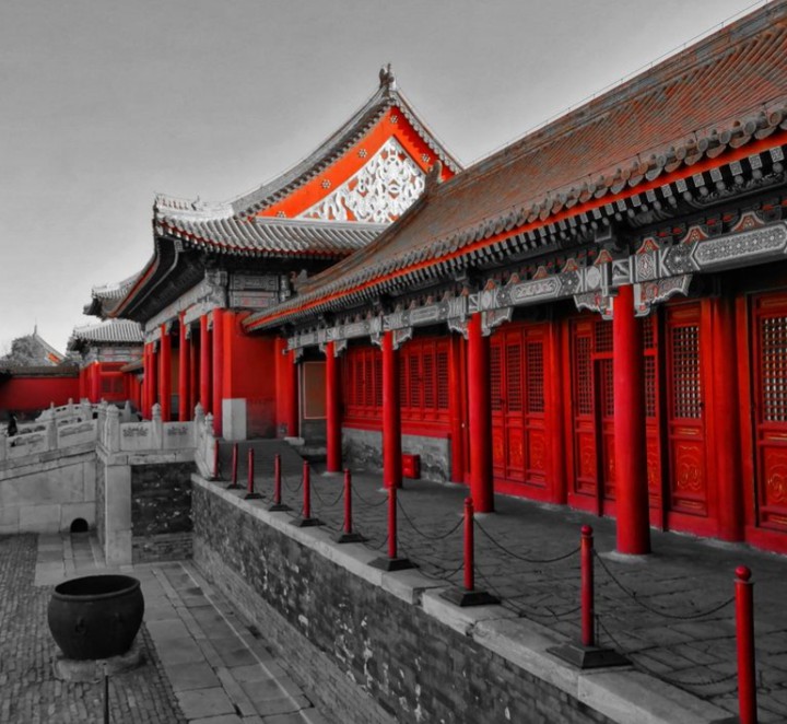 red all-around