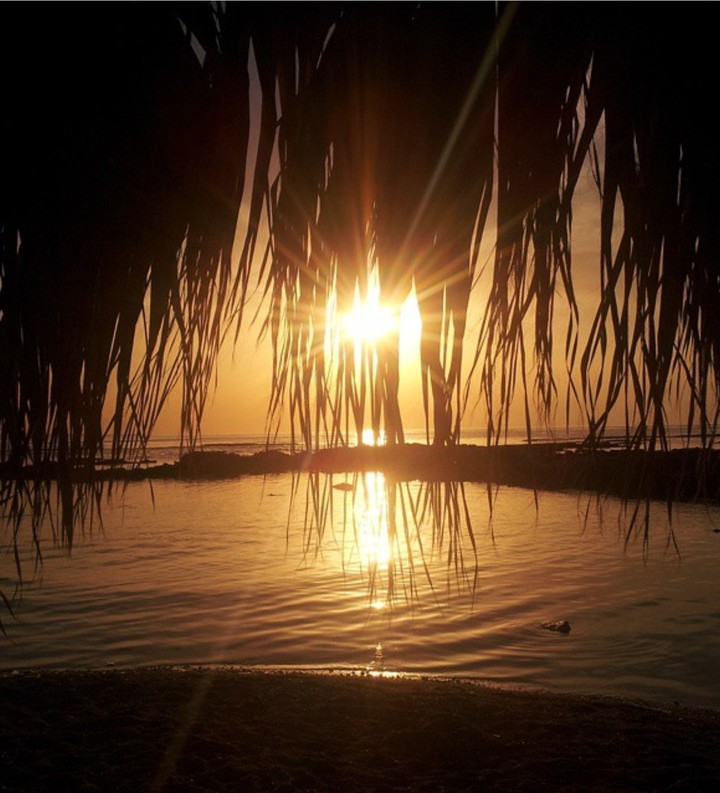 A Mirror full of Water!