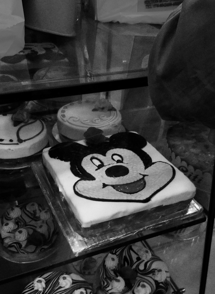 Mickey mouse cake