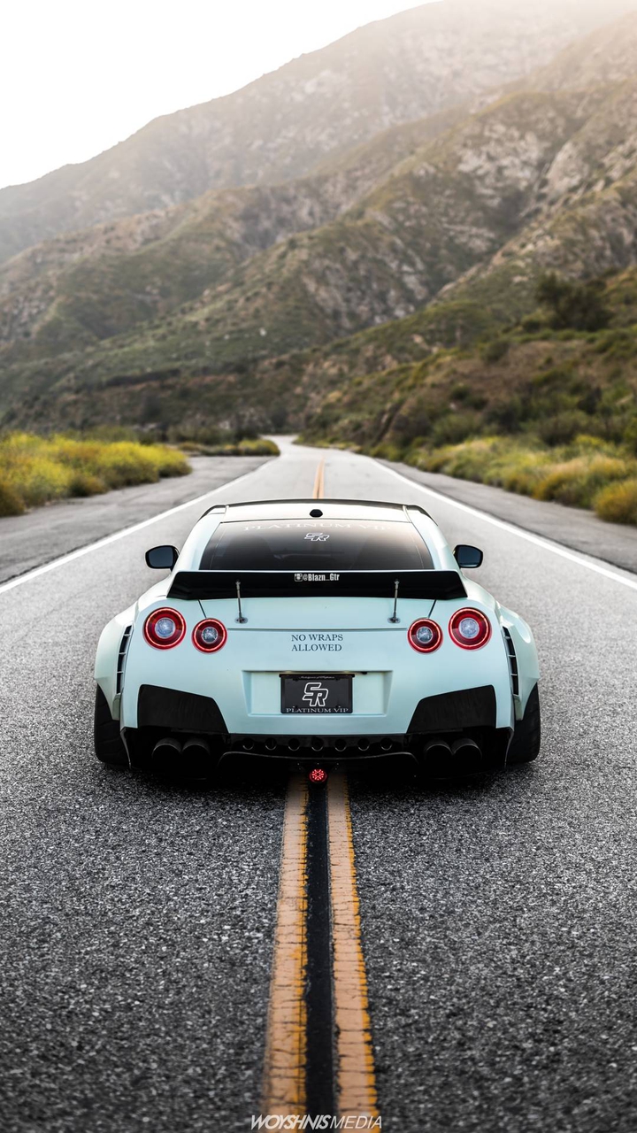 Nissan GTR