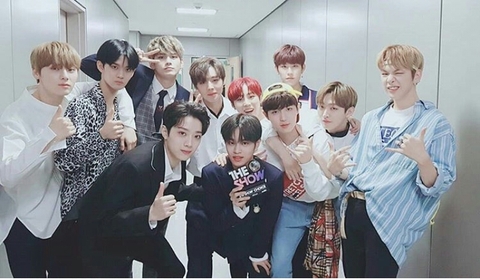 wannaone