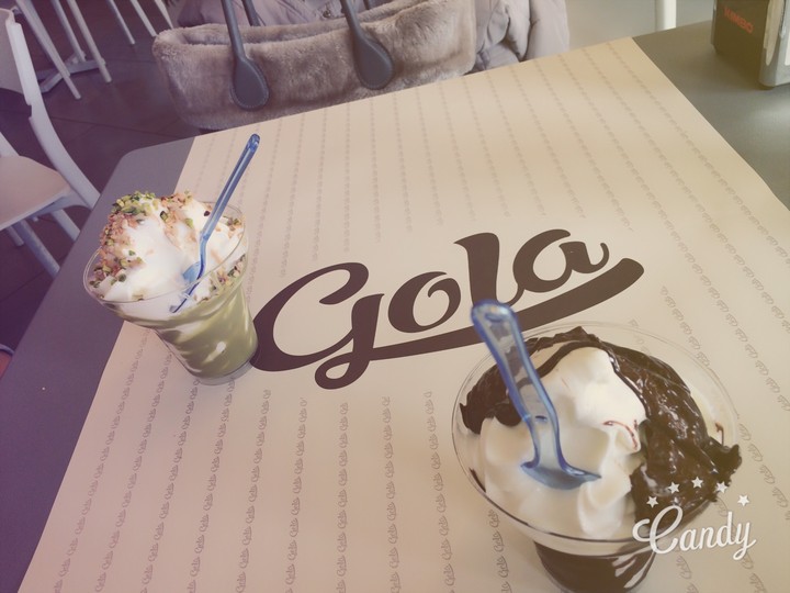 Gola