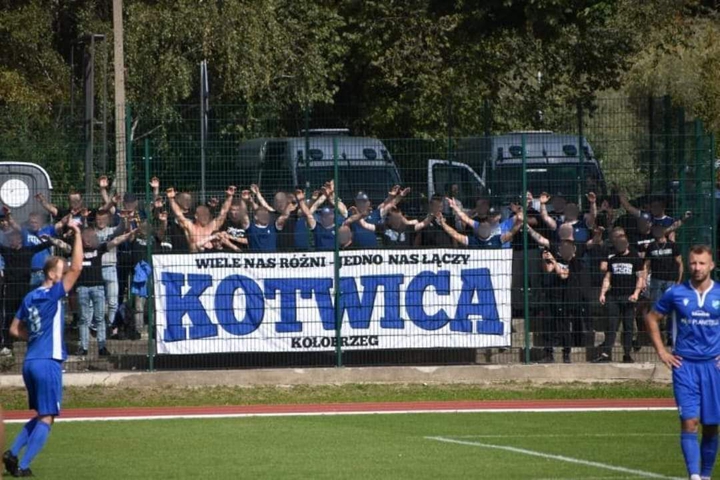 Kotwica Kołobrzeg Kibicowsko