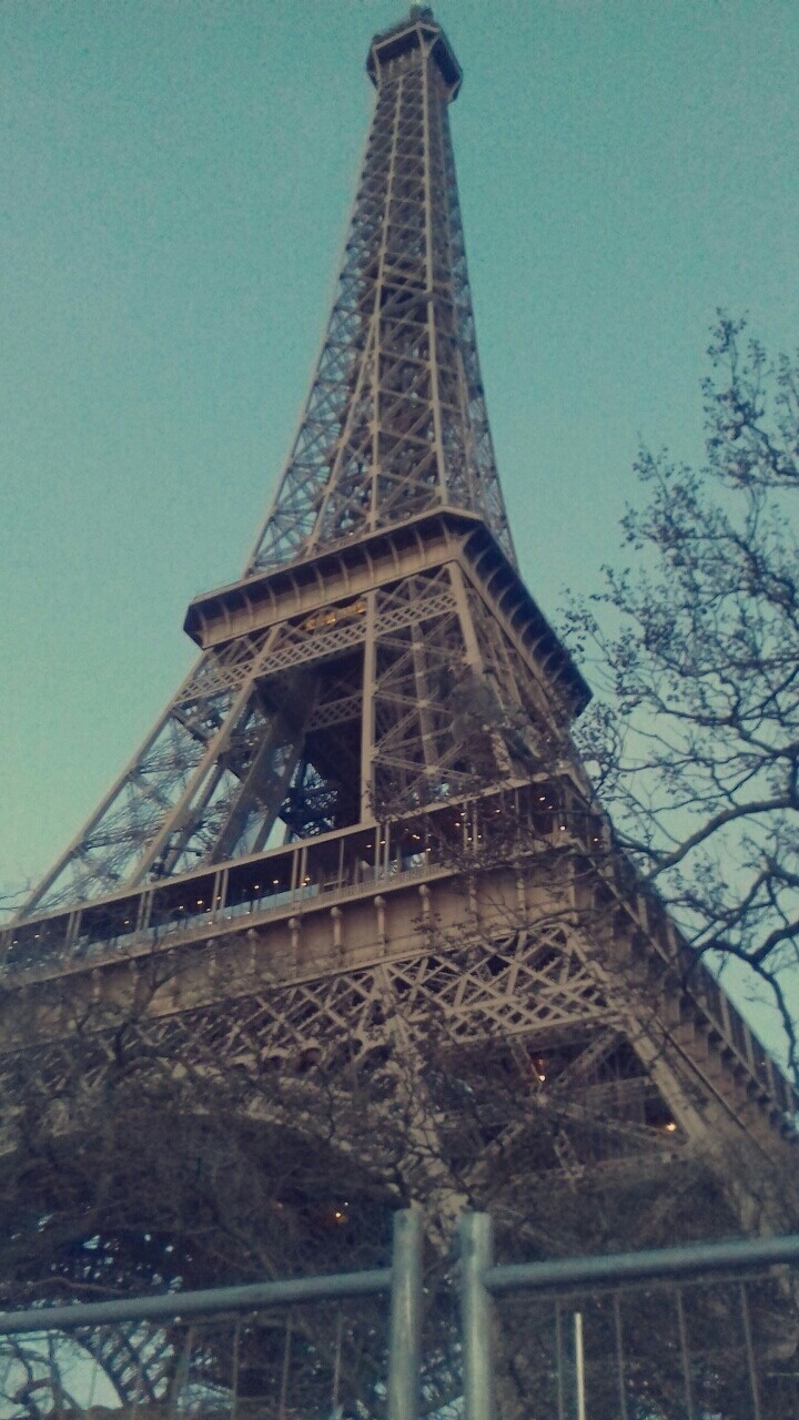 eiffel tower