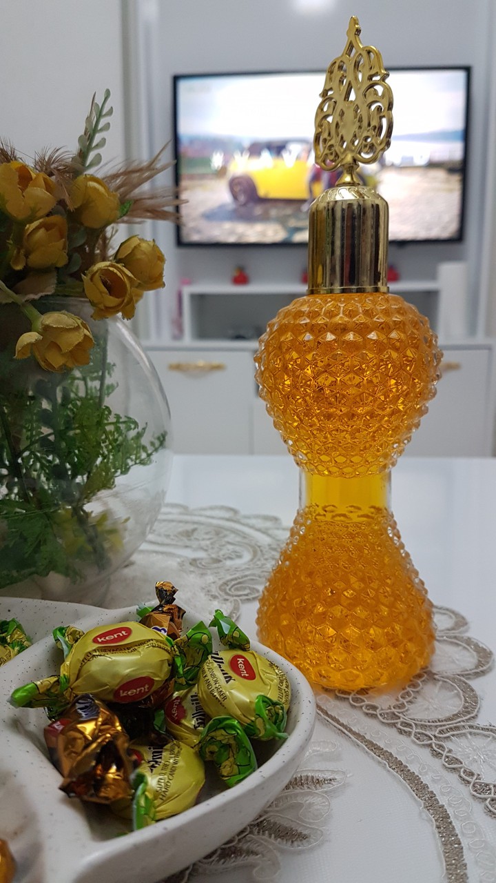 Kolonya ve Bayram Şekeri