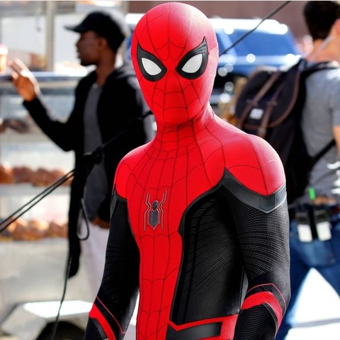 spiderman black-red suit