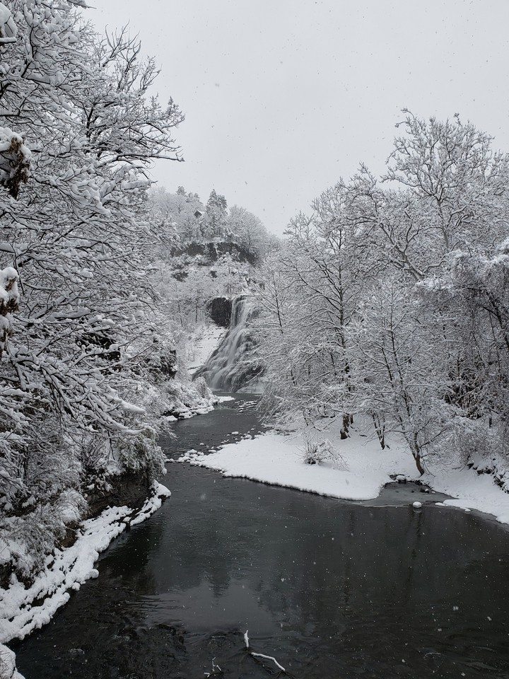 winter waterfall