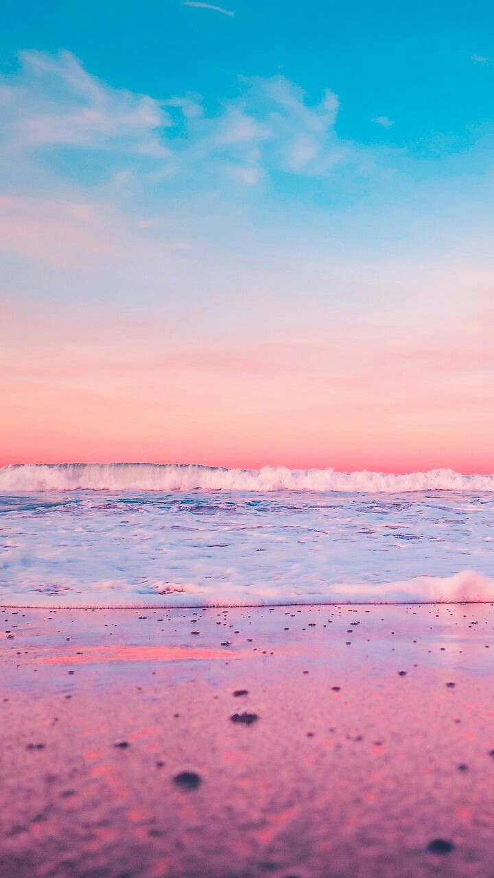 Pink sea