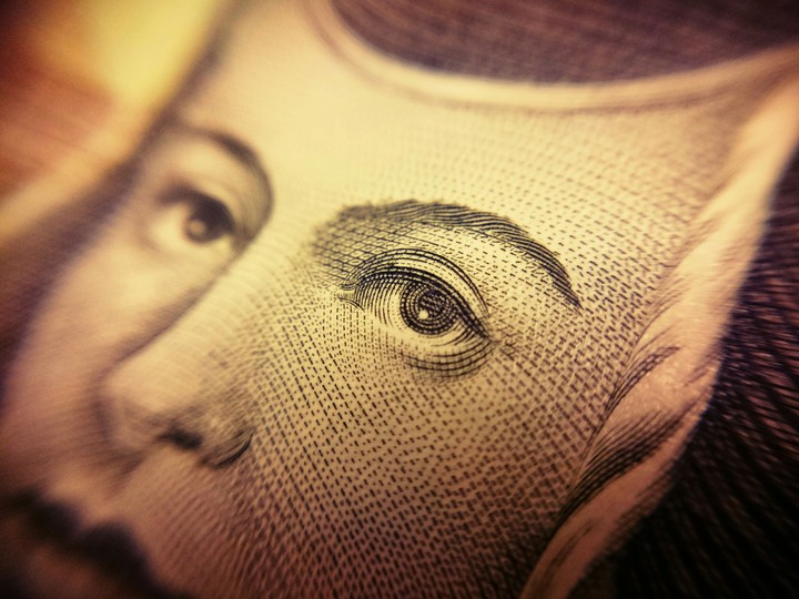 Eyes of money