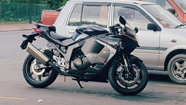 GTR Blade 250 AY