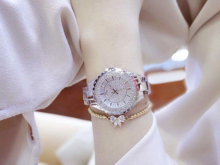 Đồng hồ nữ thời trang