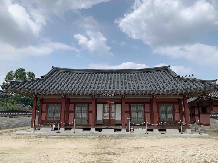 수원화성 행궁 서리청