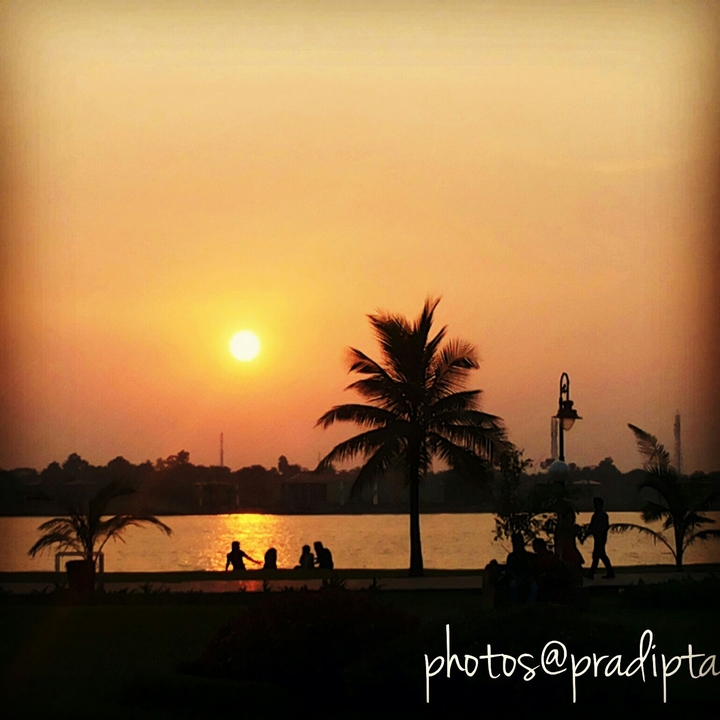 The setting sun with a promise to woke up again tomorrow