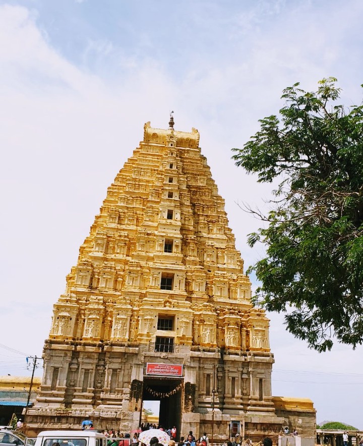 Virupaksha Temple,Hampi