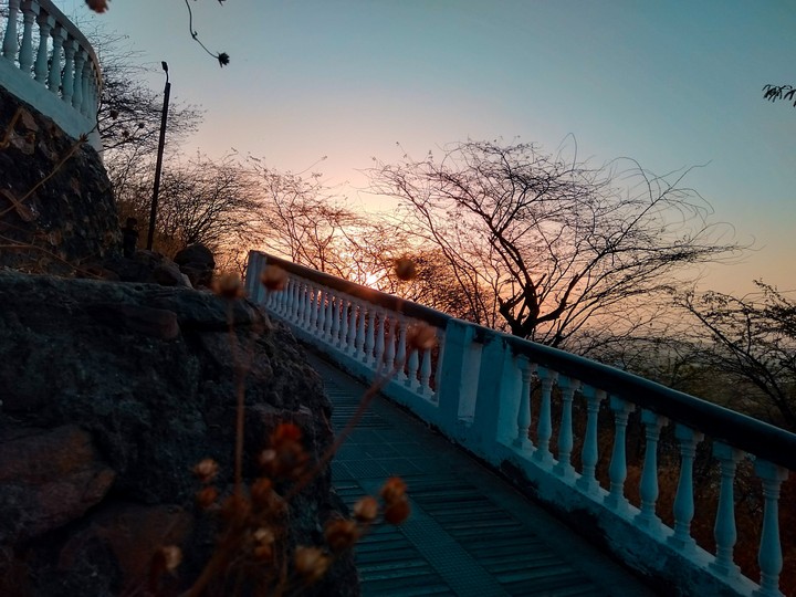 Sunrise glimpses