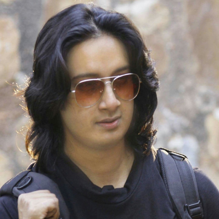 Handsome Hunk