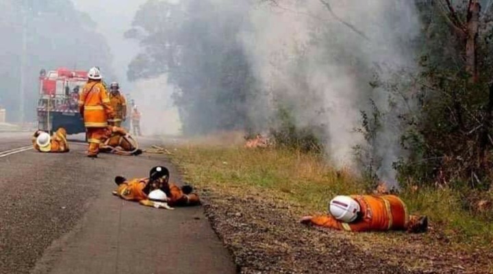 Australia Fire destruction of life