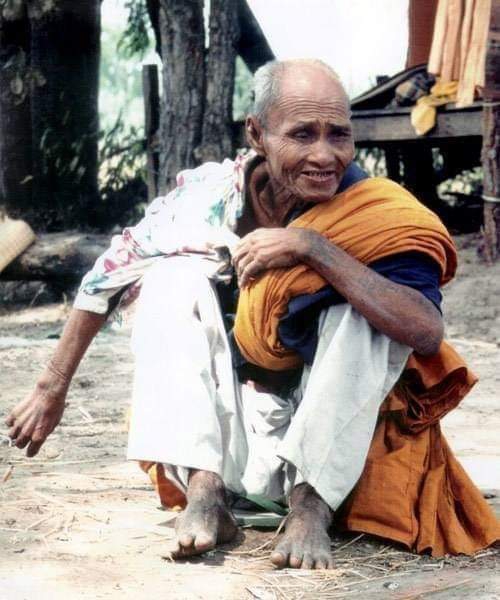 หลวงปู่สรวงเทวดาเดินดิน1