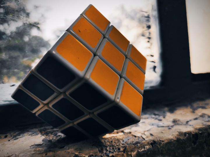 --)CUBE(--