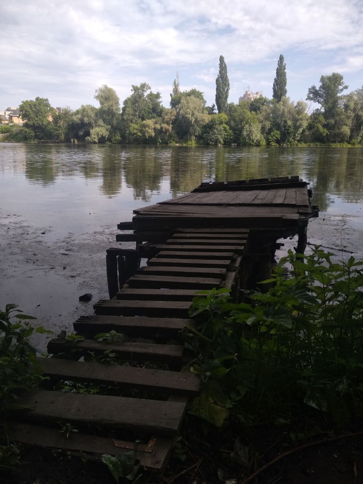 Река