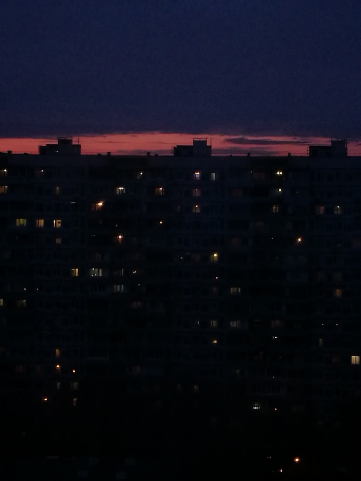 опускается ночь