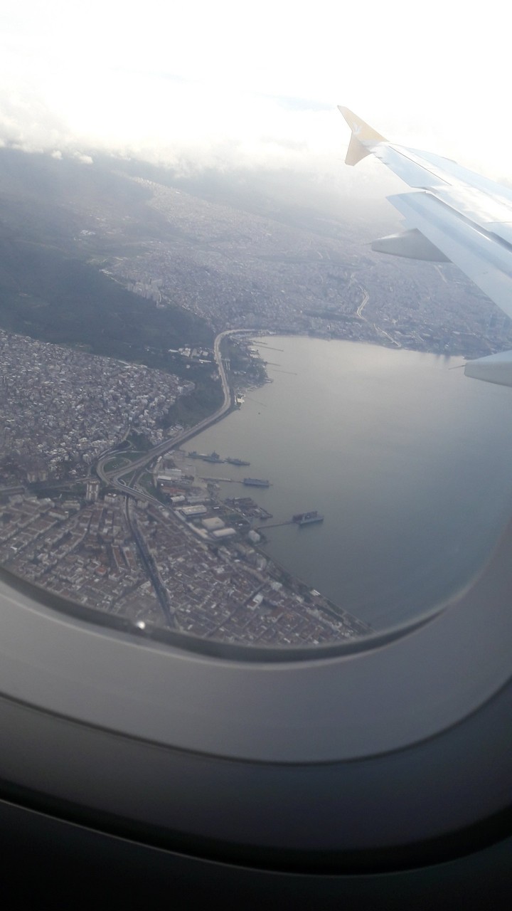 İzmir , Airplane , Sea