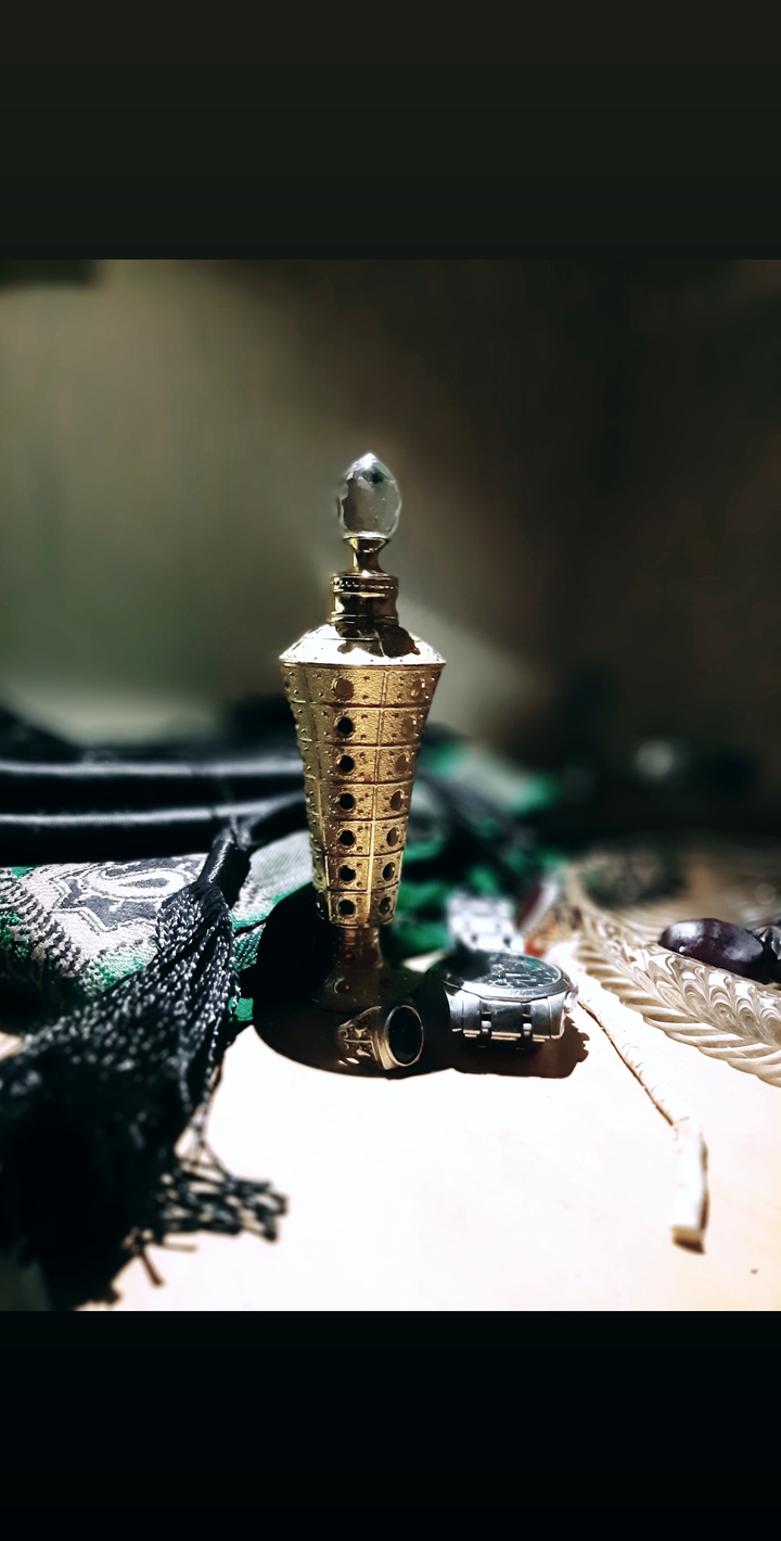a accessories of muslim man