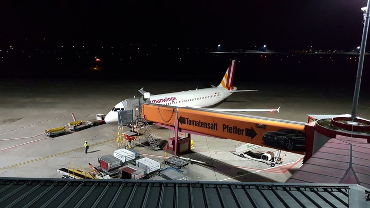 Flugzeug