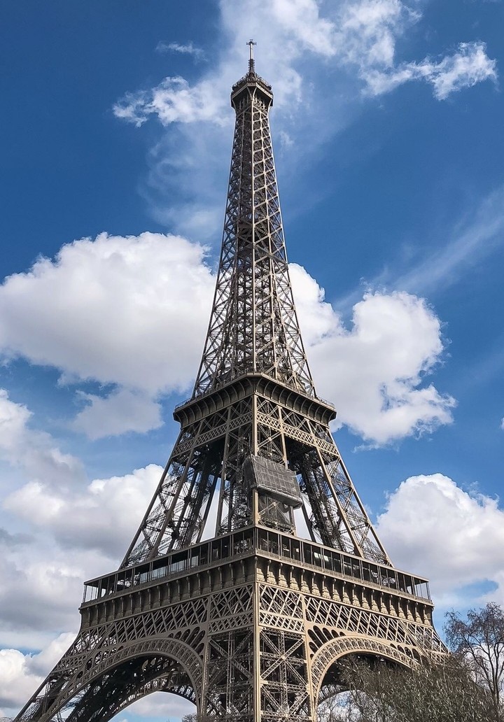 Mon premier jour où j'ai bu la tour Eiffel