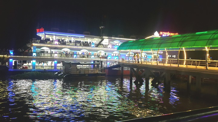 bến Ninh Kiều