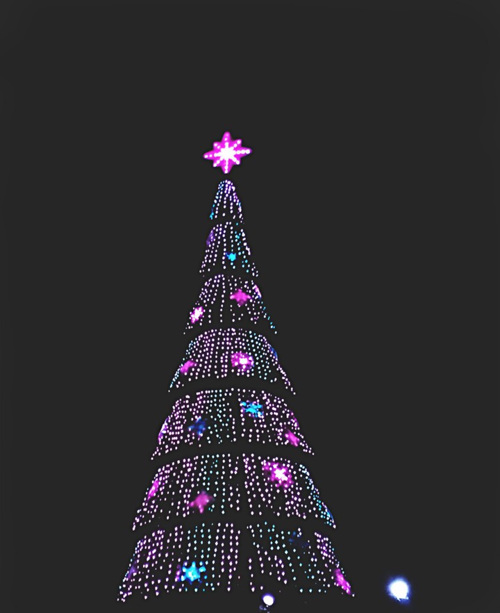 #Navidad #Christmas #Tree #Lights #Love #Friends