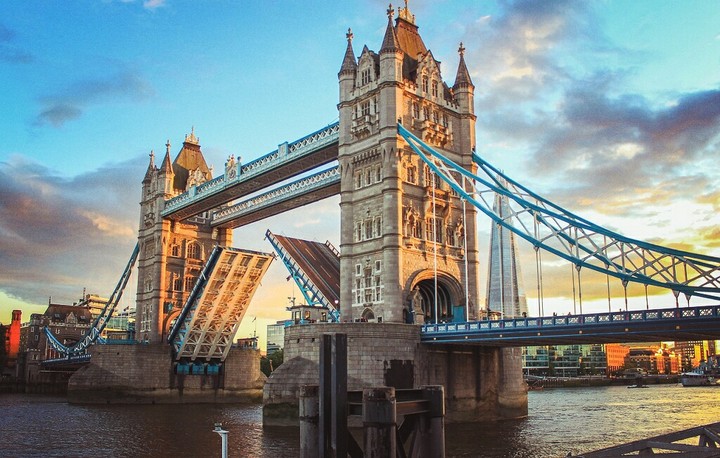 London Bridge