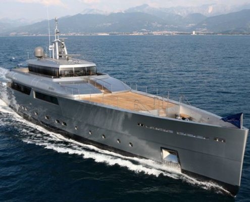 Yacht