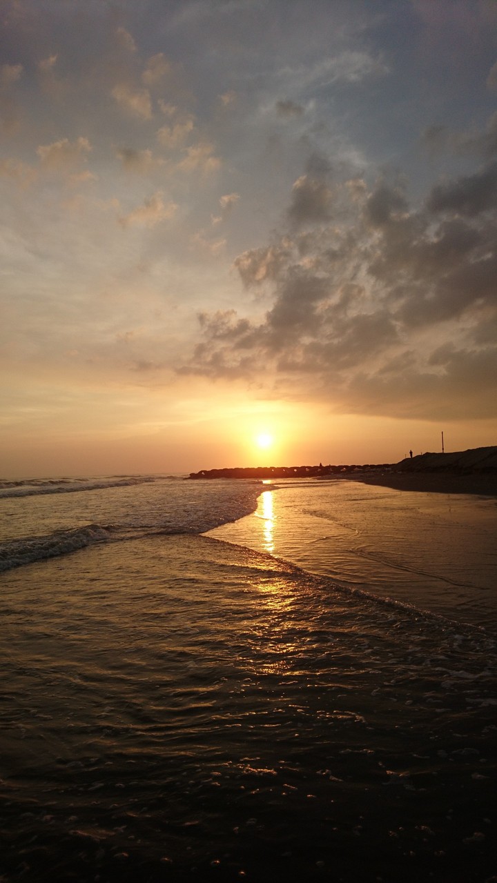 海邊夕陽
