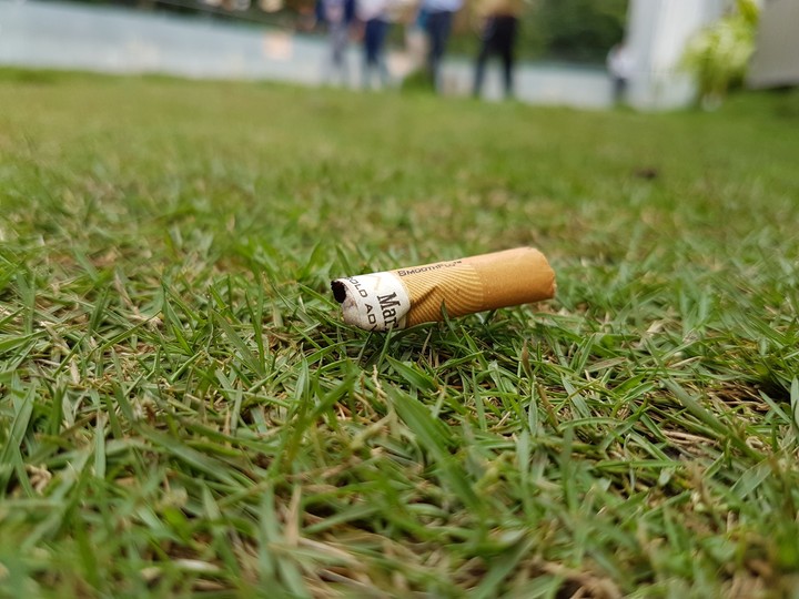 Cigarette