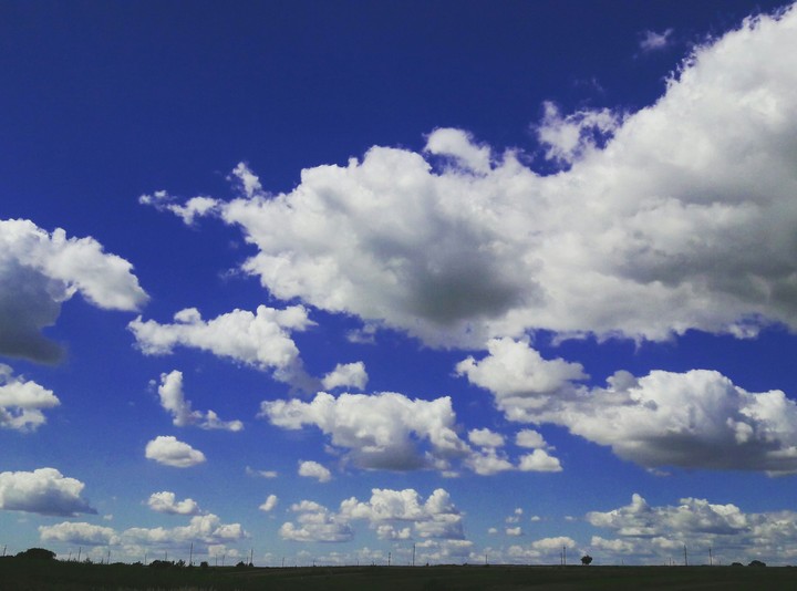 ☁