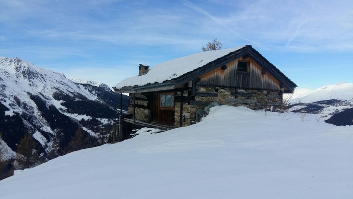 mountain's lodge