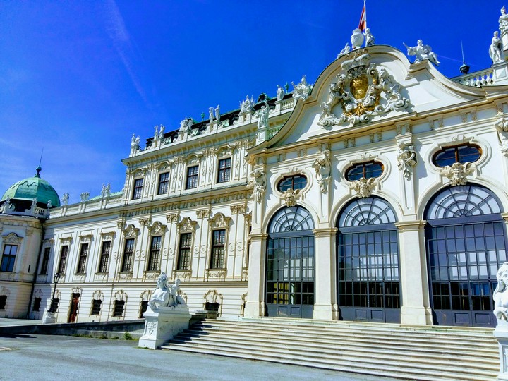 palace in Vienna