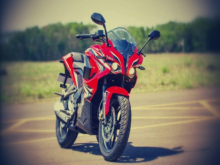 bajaj pulsar